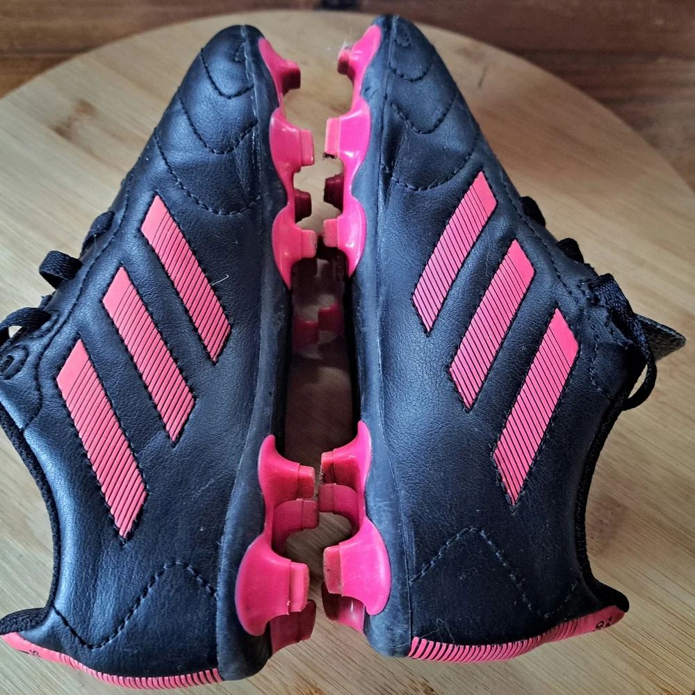 Adidas Cleats, Kid Size 12.5, Unisex, Black Pink, Goletto VII Football Soccer